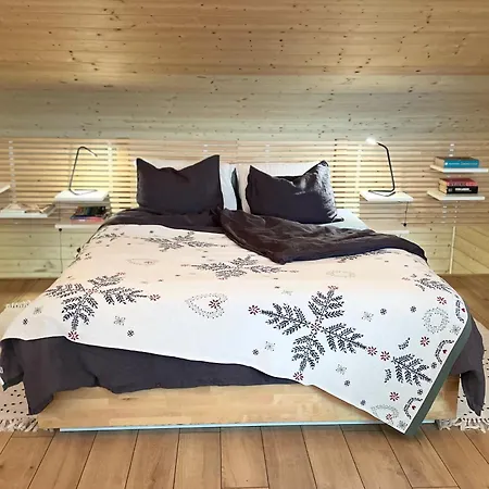 Drewniany Dom W Brzozowisku Pieszyce